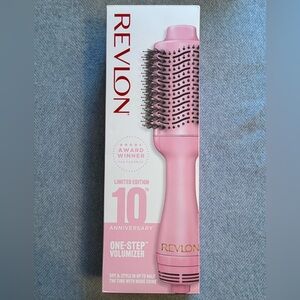 Revlon Pink 10th Anniversary One-Step Volumizer hair drying brush
